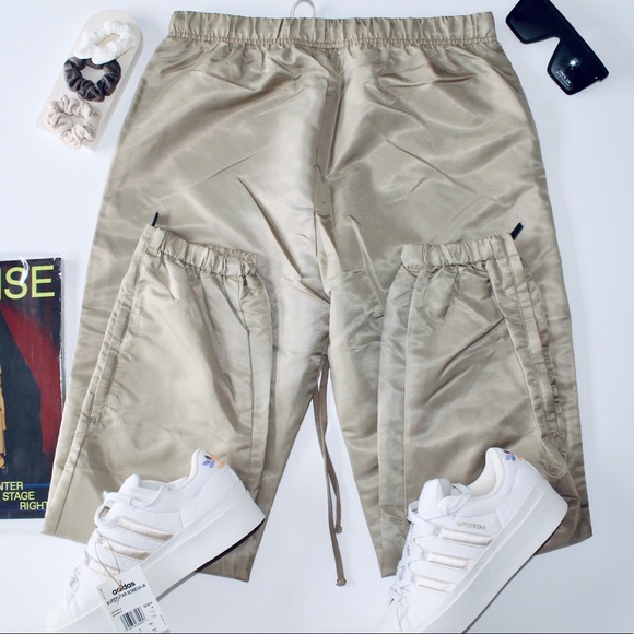 FEAR OF GOD ESSENTIALS ‘Oak’ Suit Nylon Coach Jacket + Nylon Track Pant - Picture 9 of 10